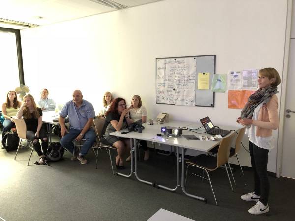2018-08-13_-_wol_meetup_-_mettezett_stellt_wol_vor.jpg